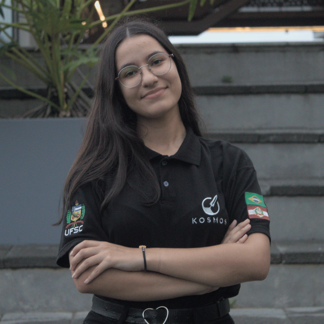 [Image of Maria Eduarda Pires]