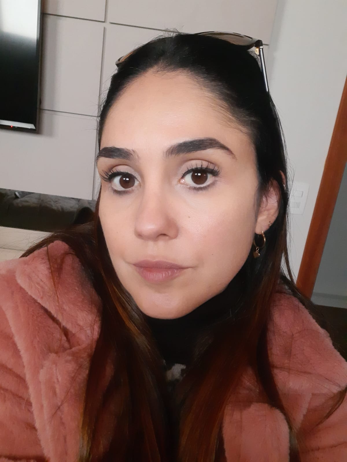 [Imagem da Prof. Janaina Menezes Perez]